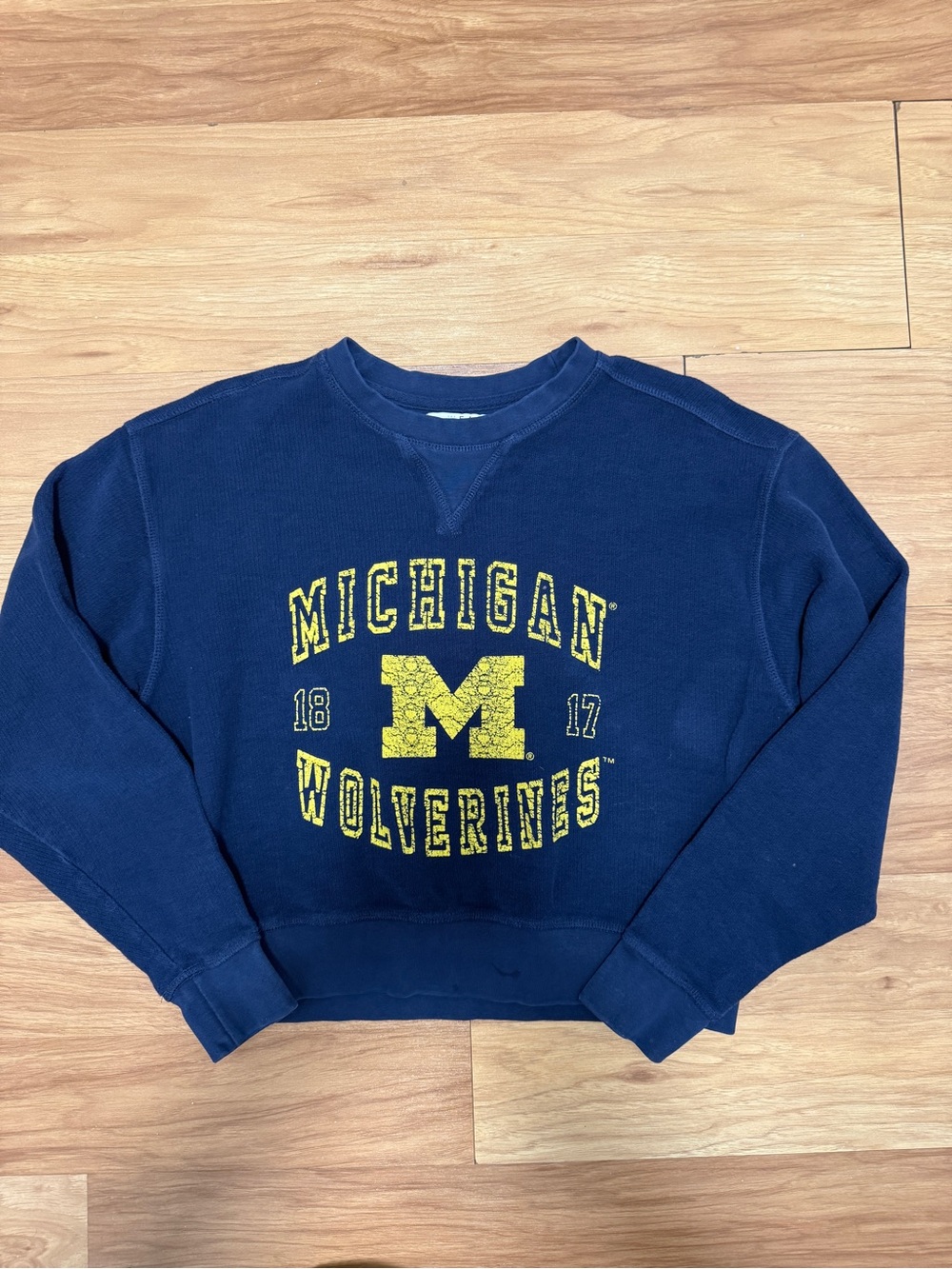 University of Michigan Wolverines Navy Blue Crewneck Sweatshirt